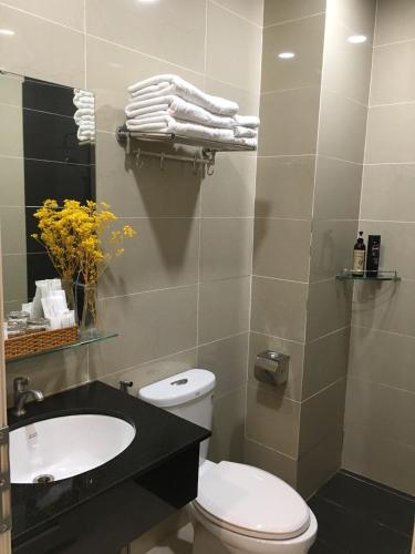 Victory Airport Hotel near Tan Son Nhat International Airport Victory Airport Hotel near Tan Son Nhat International Airport