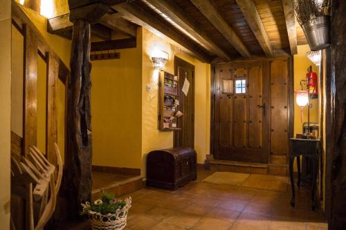 Előcsarnok, Casa Triskel in Ucero Előcsarnok, Casa Triskel in Ucero