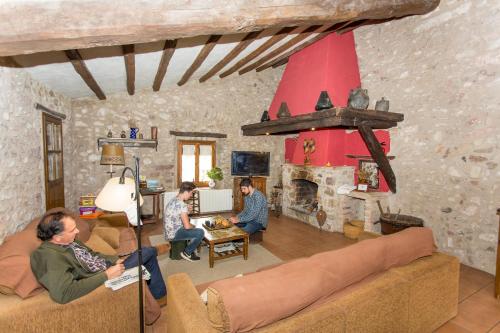 Szórakozási lehetőségek, Turismo Rural Can Massot in Darnius Szórakozási lehetőségek, Turismo Rural Can Massot in Darnius