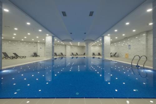 مسبح, Ramada Plaza by Wyndham Ordu in أوردو مسبح, Ramada Plaza by Wyndham Ordu in أوردو