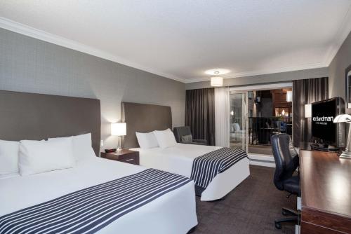 Sandman Hotel Revelstoke in Revelstoke (BC) Sandman Hotel Revelstoke in Revelstoke (BC)