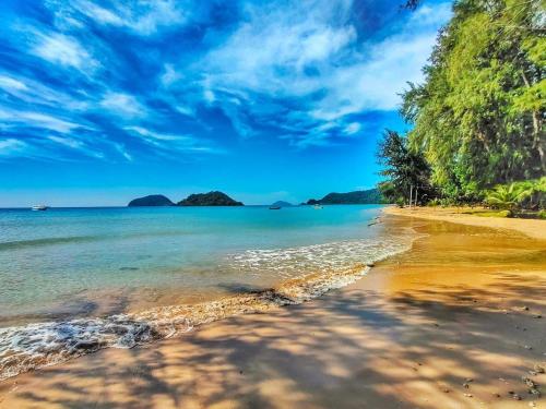 Beach, TK Beach Resort Koh Mak in Ao Kao Beach, TK Beach Resort Koh Mak in Ao Kao