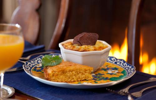 在meiguo.com看到的Old Monterey Inn的介绍图片