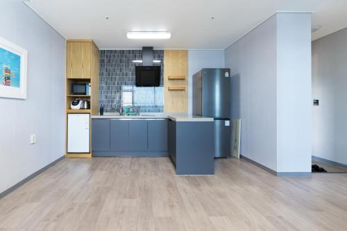 Gold Beach Resort in Ssangbong-dong Gold Beach Resort in Ssangbong-dong