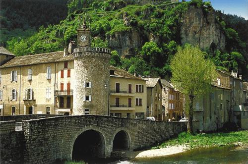 This photo about Grand Hotel De France shared on HyHotel.com