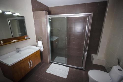 Salle de bain, Hotel El Bey in Constantine Salle de bain, Hotel El Bey in Constantine
