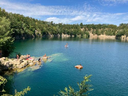 Cool retro apartment in ซนอยโม Cool retro apartment in ซนอยโม