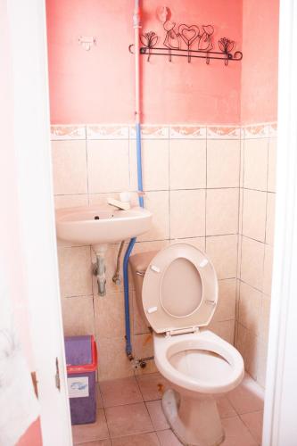 Bathroom, GV Hotel Maasin in Maasin Bathroom, GV Hotel Maasin in Maasin