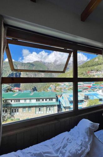 Hotel Camp de Base in Namche Hotel Camp de Base in Namche