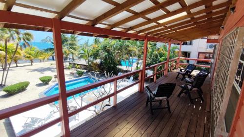 Faciliteiten, Sunny Bungalow 2B in Surfside Faciliteiten, Sunny Bungalow 2B in Surfside