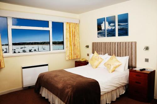 Dolphin Hotel in Gorey Dolphin Hotel in Gorey