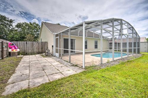 Private Pool and Yard Airy Kissimmee Retreat! in Poinciana Private Pool and Yard Airy Kissimmee Retreat! in Poinciana