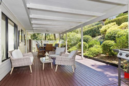 Wanda Point House - pure tranquillity and walk to beach in Port Stephens Wanda Point House - pure tranquillity and walk to beach in Port Stephens