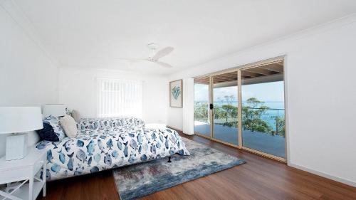 The Family Entertainer - with sweeping water views in Port Stephens The Family Entertainer - with sweeping water views in Port Stephens