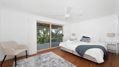The Family Entertainer - with sweeping water views in Port Stephens The Family Entertainer - with sweeping water views in Port Stephens