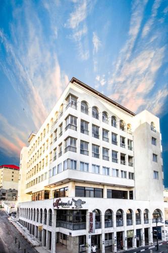 Esterno, Grand Hotel Bethlehem in Betlemme di Galilea Esterno, Grand Hotel Bethlehem in Betlemme di Galilea