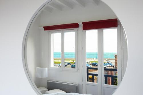 Gite Gabrielle a Pourville: Appartement face a la mer in Hautot-sur-Mer Gite Gabrielle a Pourville: Appartement face a la mer in Hautot-sur-Mer