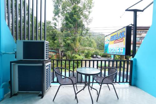 Chillax @Khaosk Hostel in Khao Sok (Suratthani) Chillax @Khaosk Hostel in Khao Sok (Suratthani)