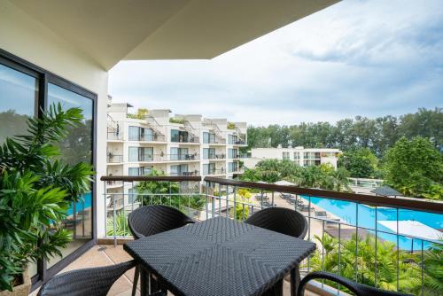 Balcony/terrace, Dewa Phuket Resort & Villas in Naiyang Beach Balcony/terrace, Dewa Phuket Resort & Villas in Naiyang Beach