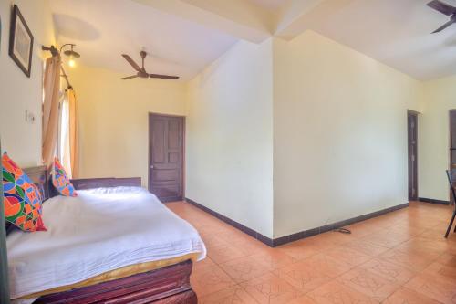 Amazing Hilltop 3BHK Villa with Swimming Pool in Marra Amazing Hilltop 3BHK Villa with Swimming Pool in Marra