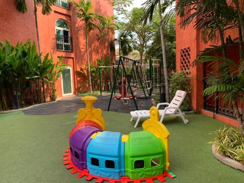 Playground, Seven Seas Condo Resort near Herb Garden Pattaya Playground, Seven Seas Condo Resort near Herb Garden Pattaya