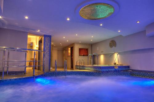 สปา, Hotel Balaton Fonyod in บาลาตันเลลเล สปา, Hotel Balaton Fonyod in บาลาตันเลลเล