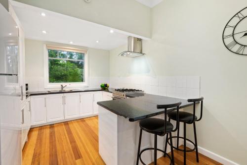 Paddys Creek Retreat in Ferntree Gully Paddys Creek Retreat in Ferntree Gully