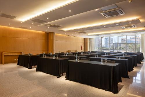 Business Center, Ramada by Wyndham Brasilia Alvorada in Monumental Axis Business Center, Ramada by Wyndham Brasilia Alvorada in Monumental Axis