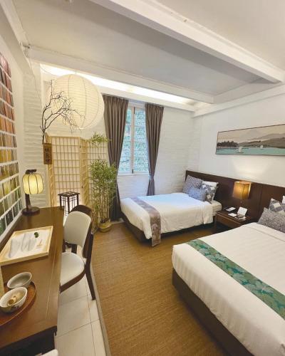 Heritage Lodge (Heritage Lodge) in 美孚(メイフー) Heritage Lodge (Heritage Lodge) in 美孚(メイフー)