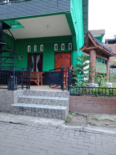 Ida Guest House & Restaurant Bukit Lawang RedPartner in Bukit Lawang Ida Guest House & Restaurant Bukit Lawang RedPartner in Bukit Lawang