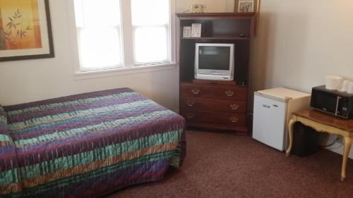 在meiguo.com看到的Cheyenne Motel的介绍图片