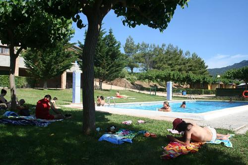 Piscina, Montsant Park Camping & Bungalow in Ulldemolins Piscina, Montsant Park Camping & Bungalow in Ulldemolins