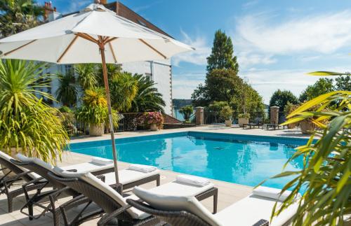 בריכת שחיה, St Brelade's Bay Hotel in סן ברלייד בריכת שחיה, St Brelade's Bay Hotel in סן ברלייד