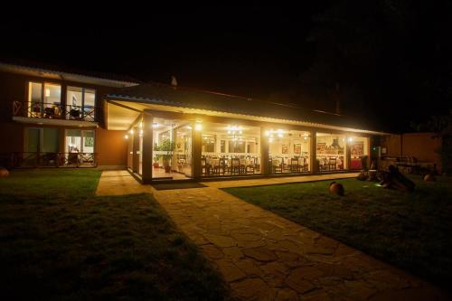 餐廳, 普諾尊貴卡薩安迪娜酒店 (Casa Andina Premium Puno) in 普諾海濱 餐廳, 普諾尊貴卡薩安迪娜酒店 (Casa Andina Premium Puno) in 普諾海濱