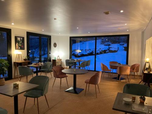 Hôtel de la Vallée Heureuse in Poligny Hôtel de la Vallée Heureuse in Poligny