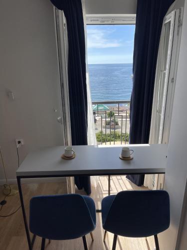 Utsikt, Lungomare Apartments in Petrovac Utsikt, Lungomare Apartments in Petrovac