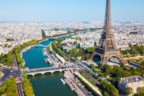 LIKEHOME - Grande maison conviviale pour groupe proche PARIS in Sarcelles LIKEHOME - Grande maison conviviale pour groupe proche PARIS in Sarcelles