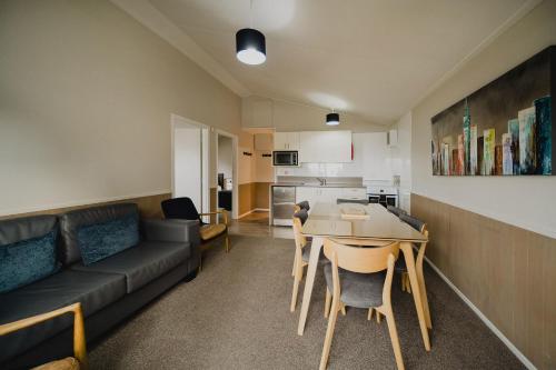 Lakes Edge Holiday Park in Лейк Текапо Lakes Edge Holiday Park in Лейк Текапо