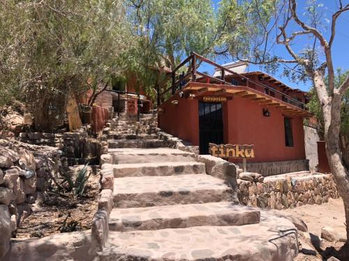 Фасада на хотела, Tinku in Тилкара Фасада на хотела, Tinku in Тилкара