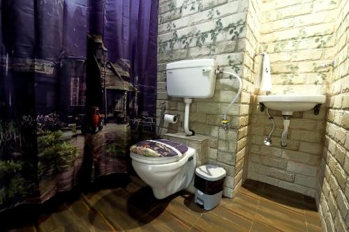HOTEL GREEK GLORY in Panchgani HOTEL GREEK GLORY in Panchgani