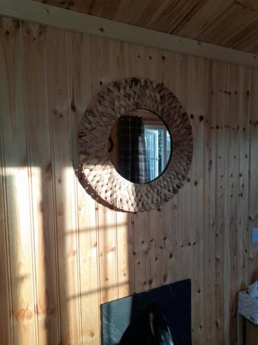 Sunset View Shepherds Hut in دالمالى Sunset View Shepherds Hut in دالمالى