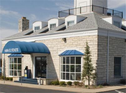 入口, 羅克福德高山套房酒店 (Rockford Alpine Inn & Suites) in 羅克福德 (IL) 入口, 羅克福德高山套房酒店 (Rockford Alpine Inn & Suites) in 羅克福德 (IL)