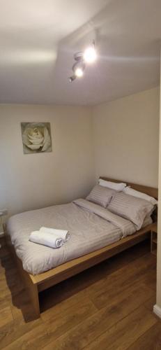 Dartford Cosy and Spacious 3 bedroom house Netflix and Sport Channels in Dartford Dartford Cosy and Spacious 3 bedroom house Netflix and Sport Channels in Dartford