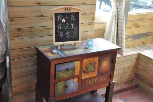 This photo about Xiamen LuFei International Youth Hostel Nanhu shared on HyHotel.com