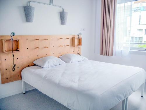 Guestroom, Residence Ecla Noisy-le-Grand in Noisy Le Grand Guestroom, Residence Ecla Noisy-le-Grand in Noisy Le Grand
