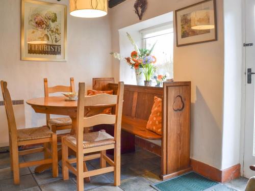 Pohled zvenku, Couter Cottage in Chapel Stile Pohled zvenku, Couter Cottage in Chapel Stile