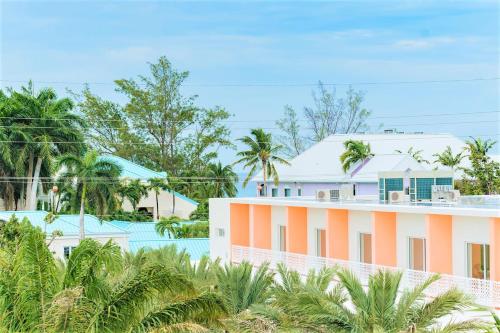 Cayman Luxury Rentals at The Grove in Grand Cayman Cayman Luxury Rentals at The Grove in Grand Cayman