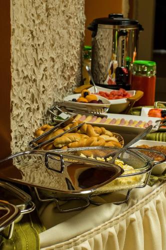 Φαγητό και ποτό, Hotel Mitru - Tarija in Ταρίχα Φαγητό και ποτό, Hotel Mitru - Tarija in Ταρίχα