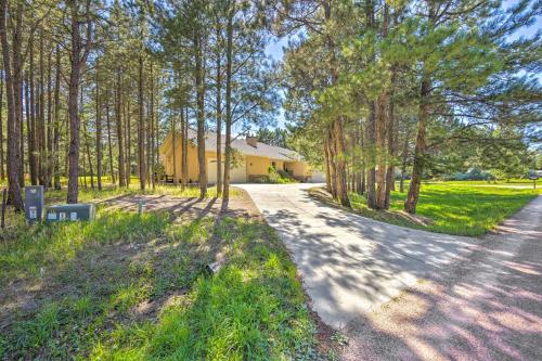 Serene Monument Sanctuary with Patio and Hot Tub! in Woodmoor (CO) Serene Monument Sanctuary with Patio and Hot Tub! in Woodmoor (CO)