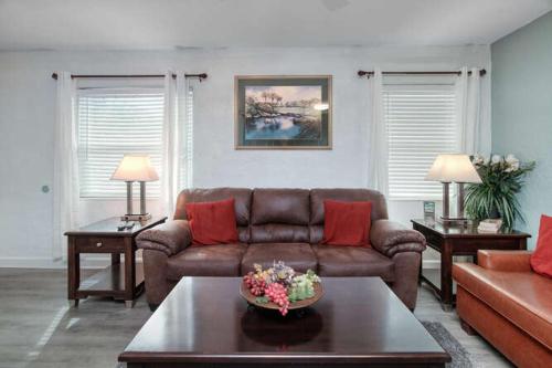 Park Shore Suites at Madeira Beach in Madeira Beach (FL) Park Shore Suites at Madeira Beach in Madeira Beach (FL)